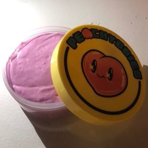 Peachybbies Namebrand kids toy Slime!!!